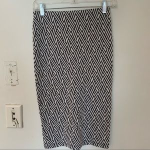 Zara geometric pencil skirt